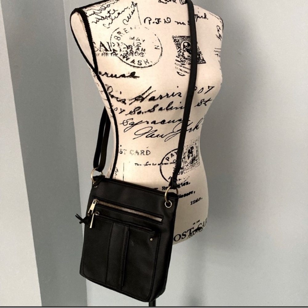 Black crossbody